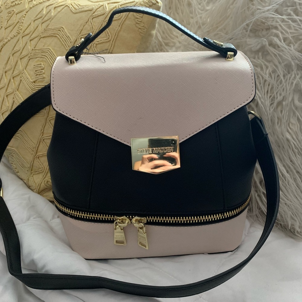 Steve Madden Multi-wear bag